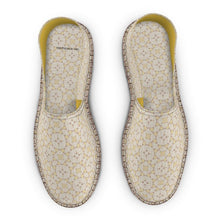 Load image into Gallery viewer, Beige espadrilles
